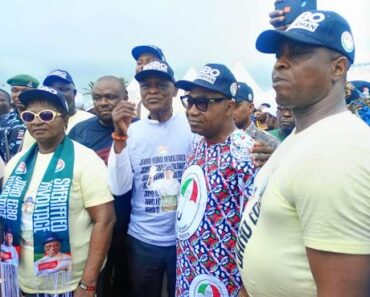 Massive Defection Hits Delta APC As Ex- House Of Assembly Candidate, Loyalists Move  To PDP