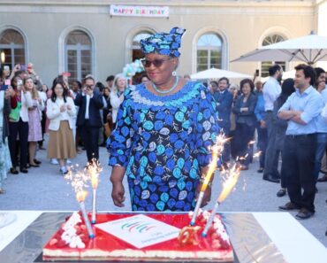 Ngozi Okonjo-Iweala celebrates 70th birthday with her husband and staff of World Trade Organization (photos)