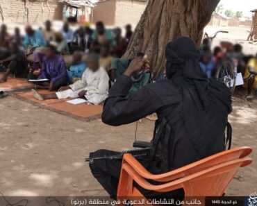 ISWAP Terror Group Holds Public Meetings With Borno Residents To Recruit New Members, Stresses Plan To Have Separate Islamic Country