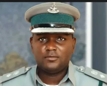 Customs officials respond to the senior officer death at the National Assembly.